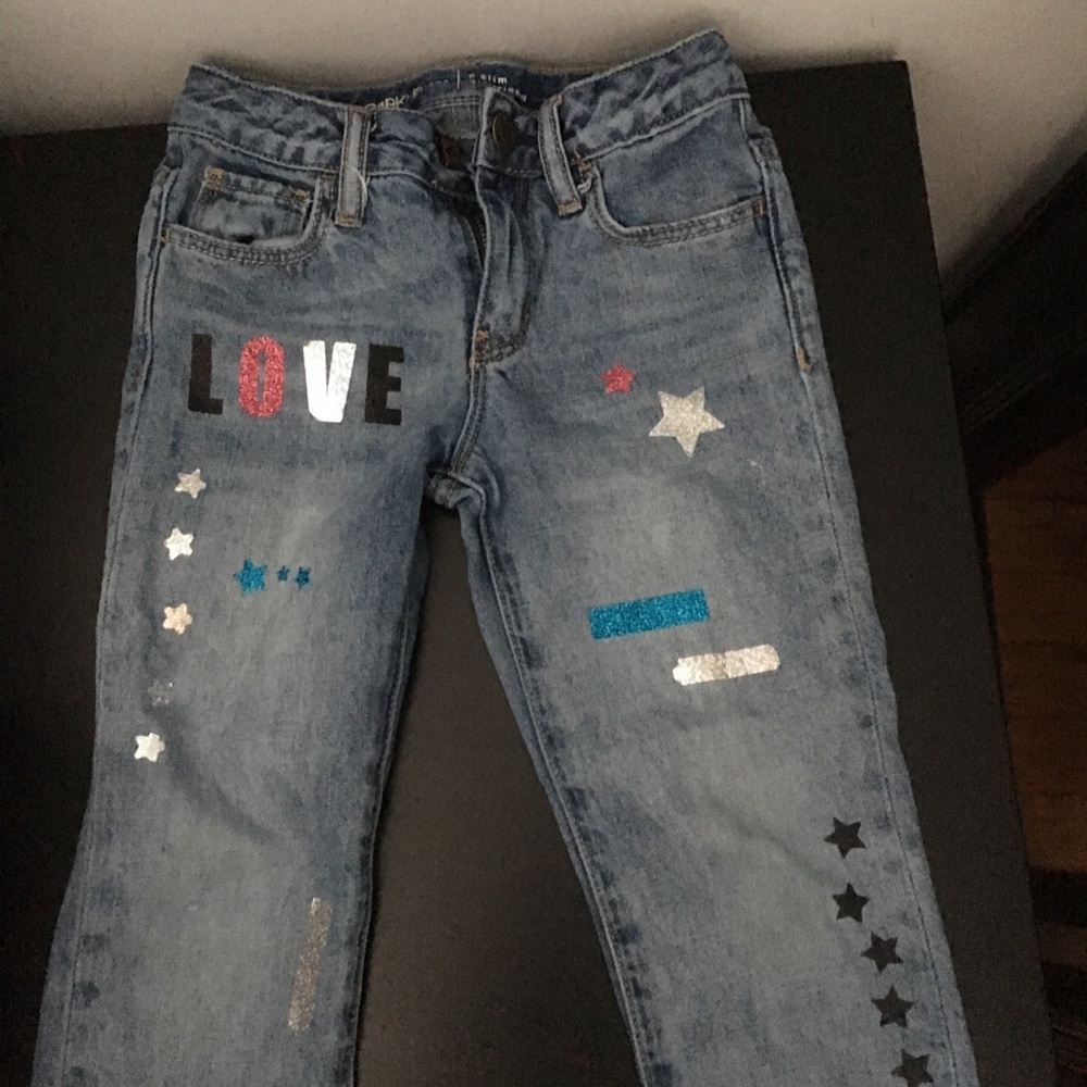 Gap kids 1969 girlfriend  jeans w/glitter detail.